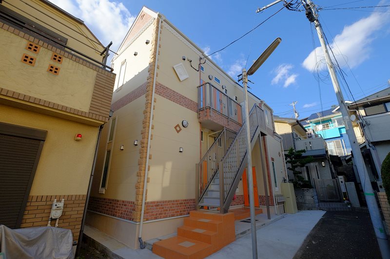 ユナイトアークス白楽 玄関