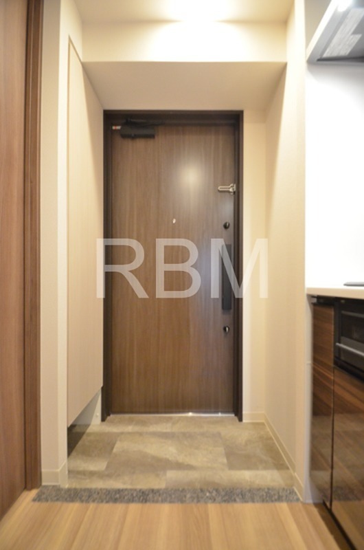 RBM三軒茶屋レジデンス 玄関