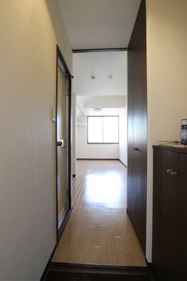 アンビエンテ深沢 玄関