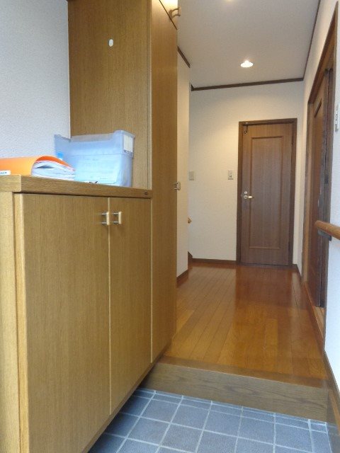 駒沢4丁目一戸建て 玄関