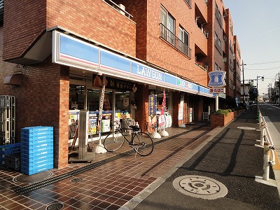 OM駒沢 コンビニ