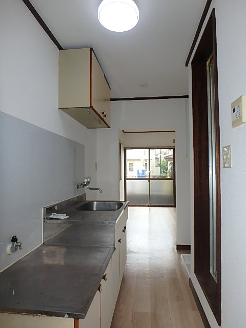 ラーク葛城 リビング