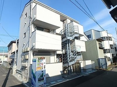 ブリーズクレール 301号室 外観