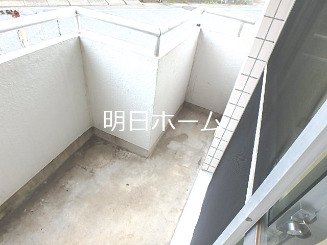 テイクスペース稔台 ベランダ