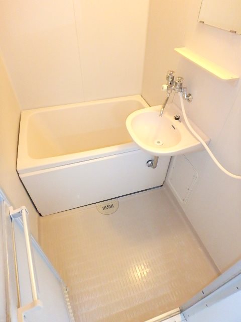 ドルフ渋沢 風呂画像