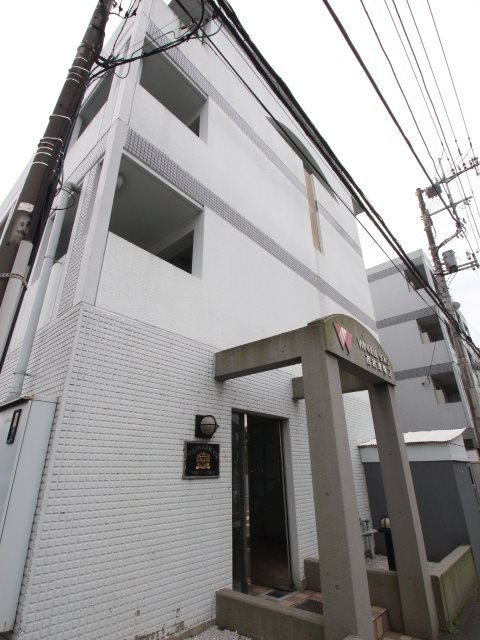 ウィンベルソロ西武球場第二 エントランス