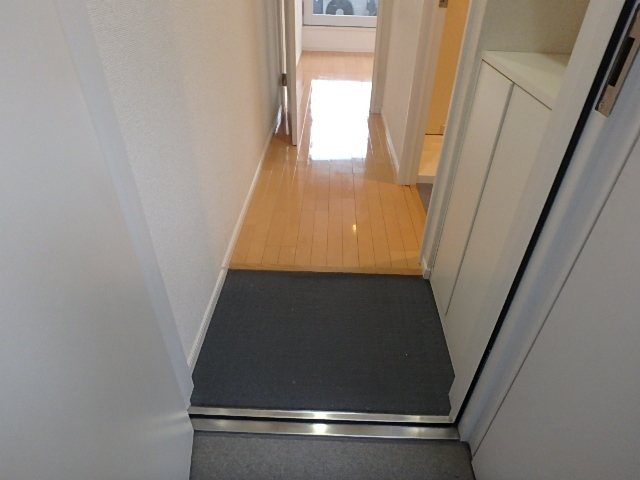 千代田タワーANNEX 玄関