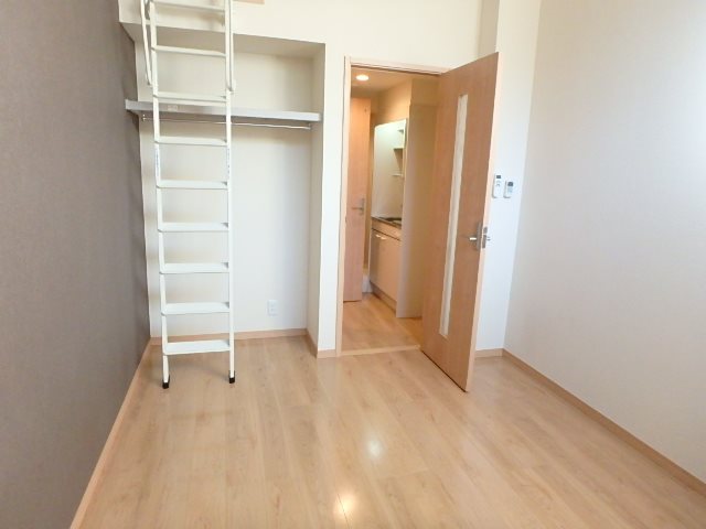 クラシェア上星川 リビング