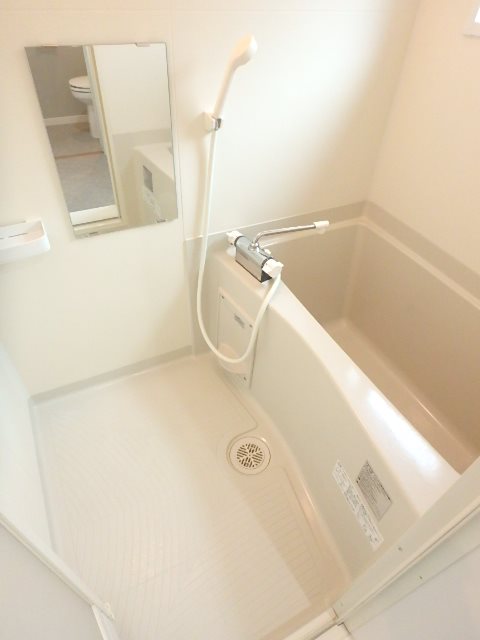 ルルカス三ノ輪 風呂画像