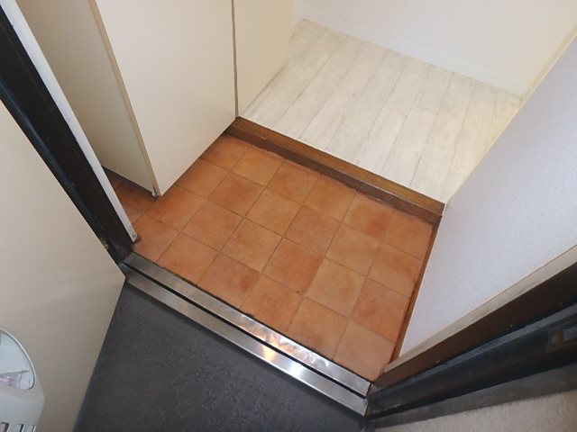 コスモ馬橋 玄関