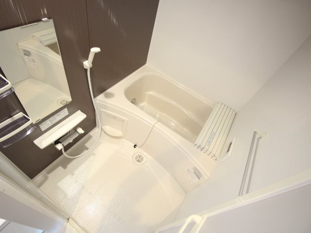 ポルトボヌール 風呂画像