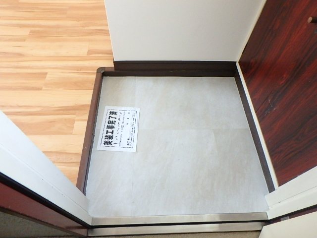 サンコーハイツ 玄関