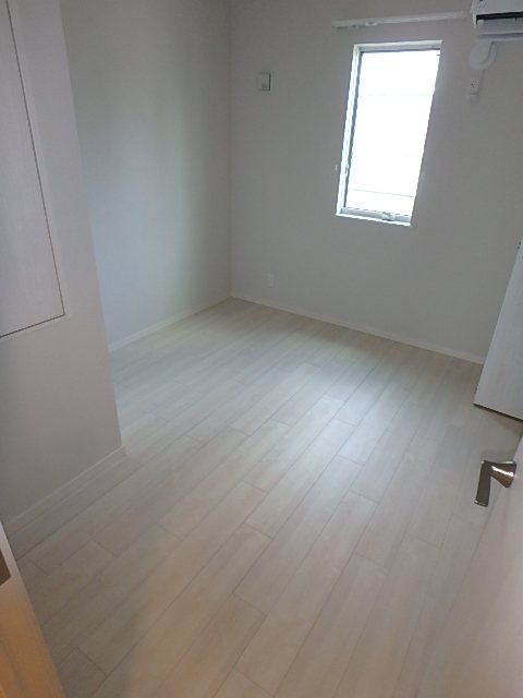 インフィールド桃丘 ベッドルーム