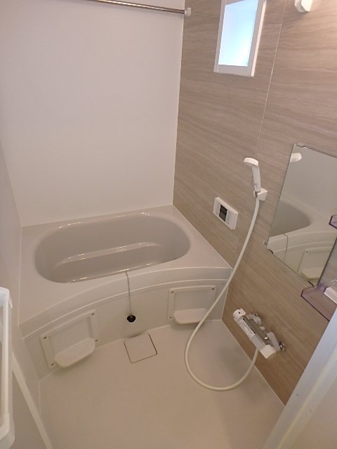 インフィールド桃丘 風呂画像