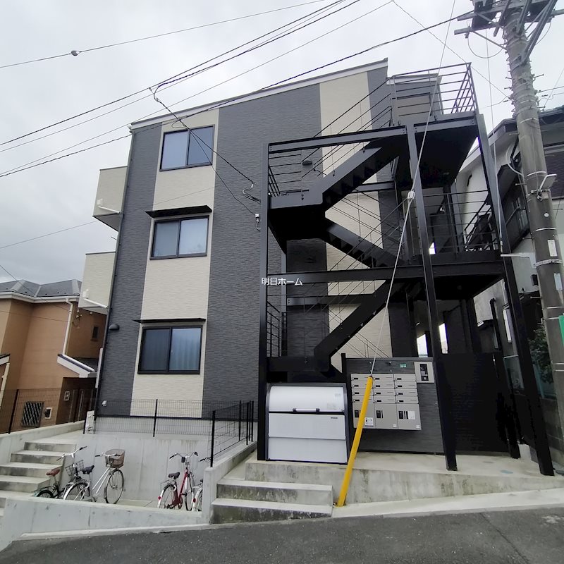 ベルズフローラ座間 305号室 外観