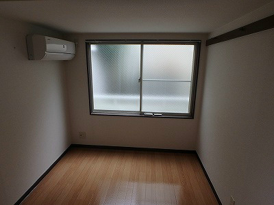 上高田ハイム リビング