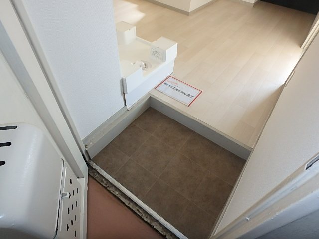 鈴木マンション 玄関
