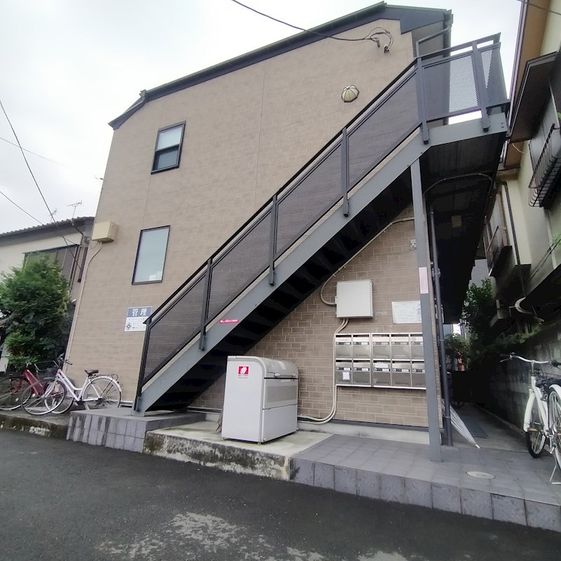 ヴィラージュ町田 203号室 外観