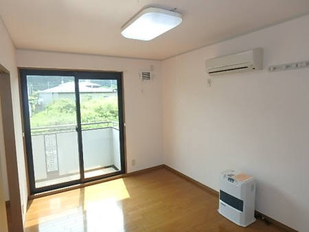セジュール類家   リビング