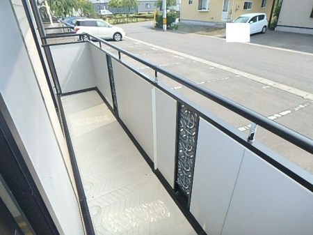 セジュール類家   ベランダ
