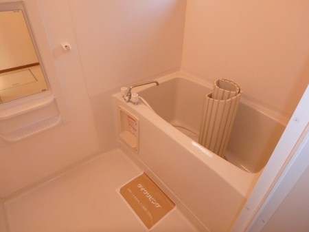 VERY　HOUSE 風呂画像
