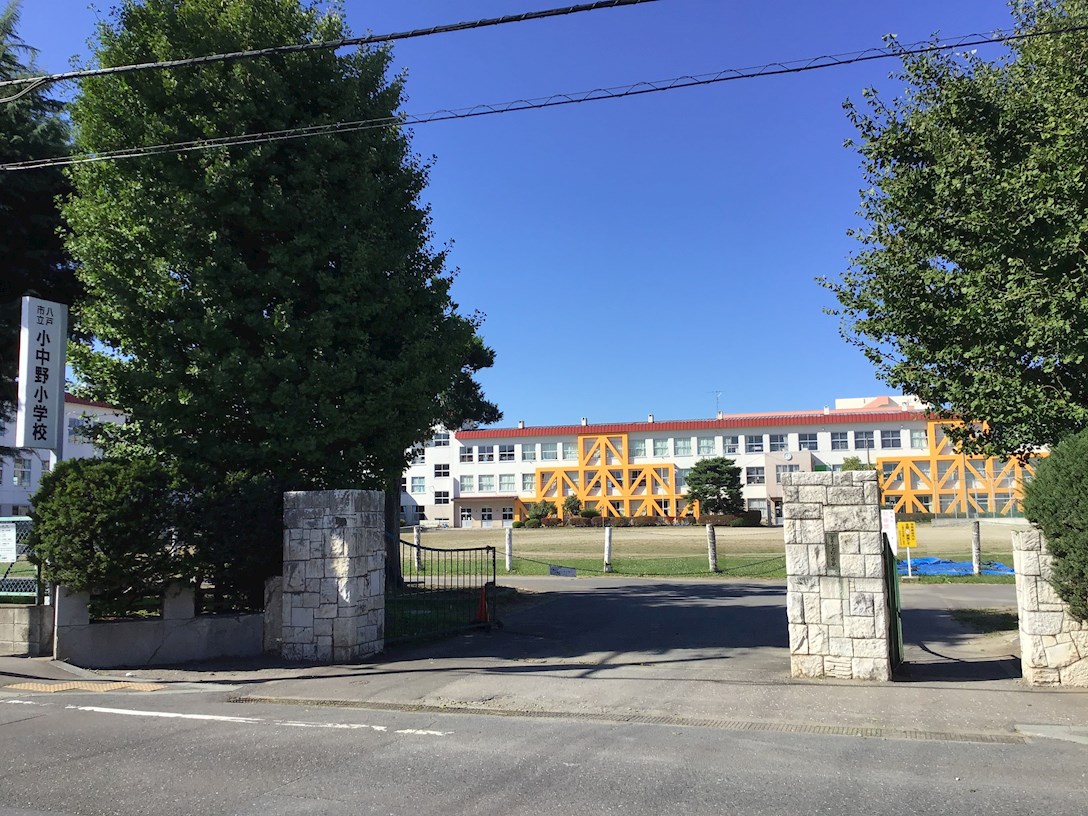 VERY　HOUSE 小学校