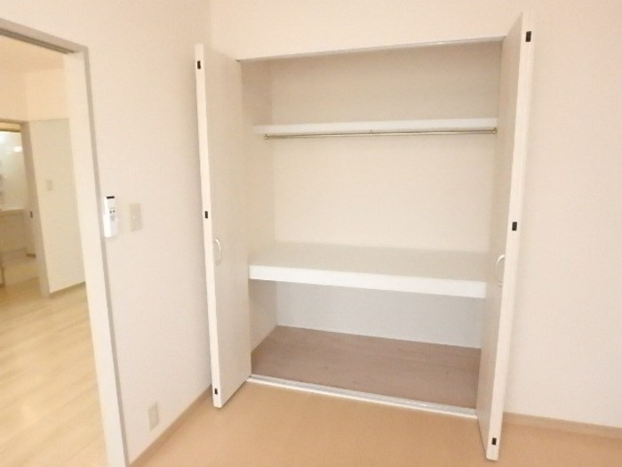 セジュール関川　A 収納