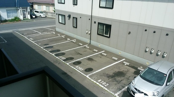 セジュール関川　A 駐車場