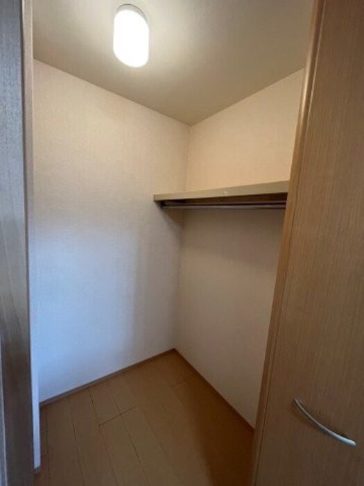 スクエアパーク諏訪　C 収納