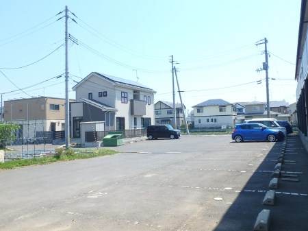 セジュール一番町 駐車場
