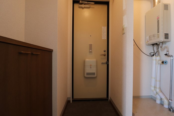 セジュール泉山 玄関