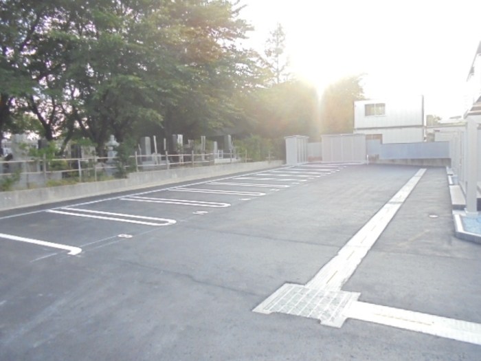カーサガルボ 駐車場