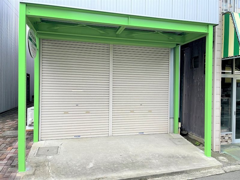 アビタシオンM　1階店舗  玄関