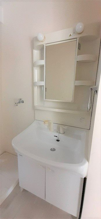アバンサードA 洗面所