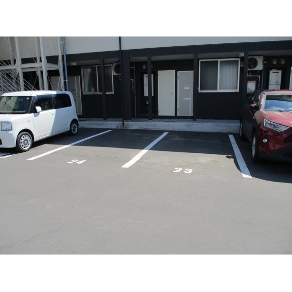 ヴァンクール 駐車場