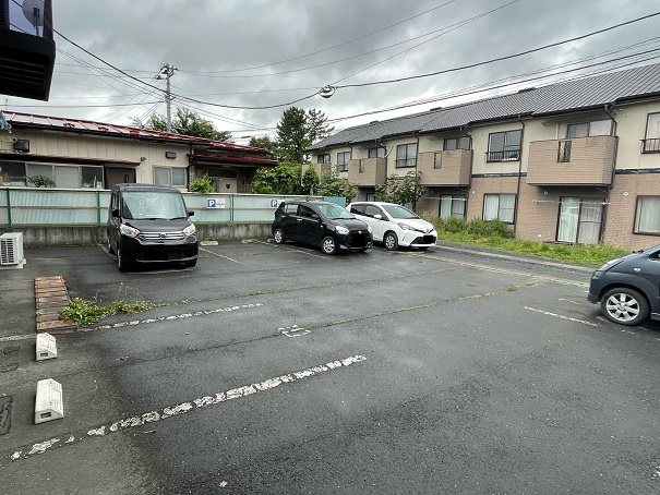 メモリー 駐車場