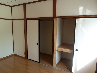 エポックタウン  収納