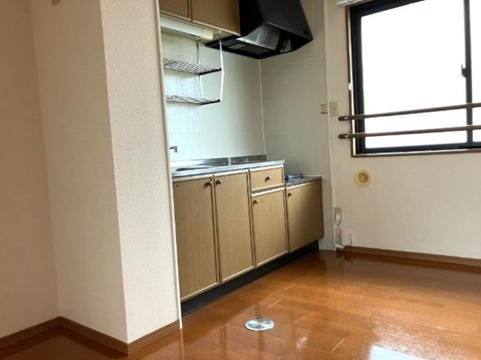 セジュール類家   キッチン