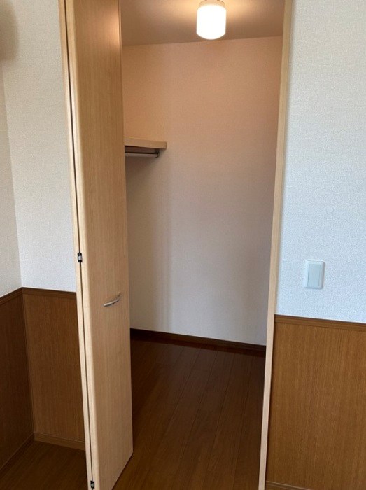 カーサ・オリーブ　C  収納