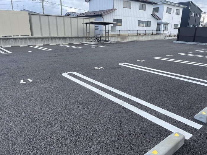 ラヴィベール 駐車場
