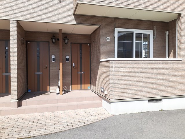 プレッソ・クラ エントランス