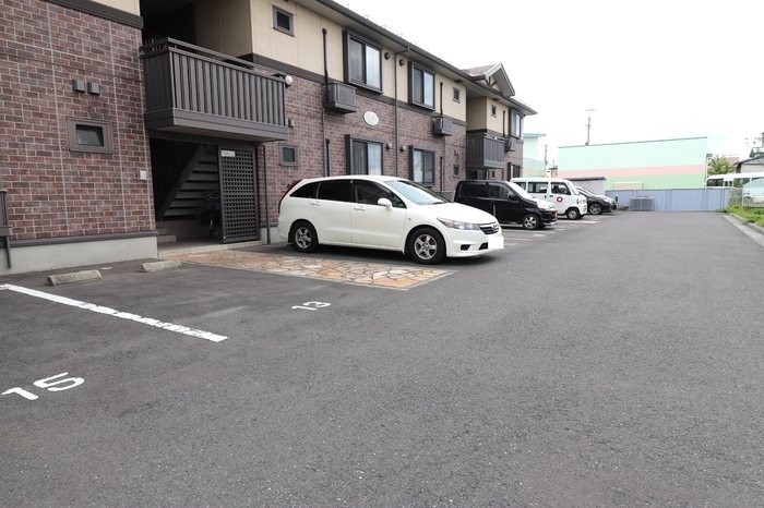セレネ・城下 駐車場
