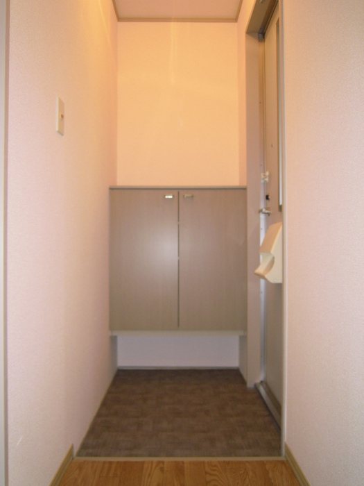 セジュールＭＥ秀 玄関