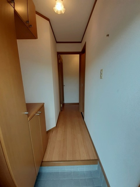 エピナール 玄関