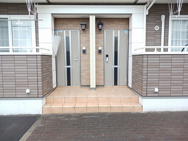 カーサリベルタＢ エントランス