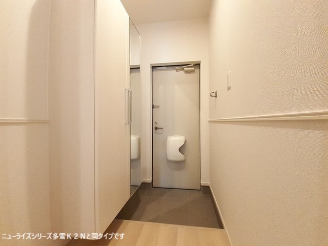 サニーサイド 玄関
