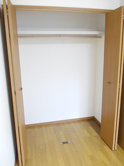 パレス　メリディアンＡ 収納