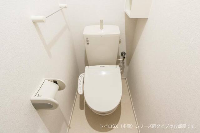 フロンティア・コート トイレ