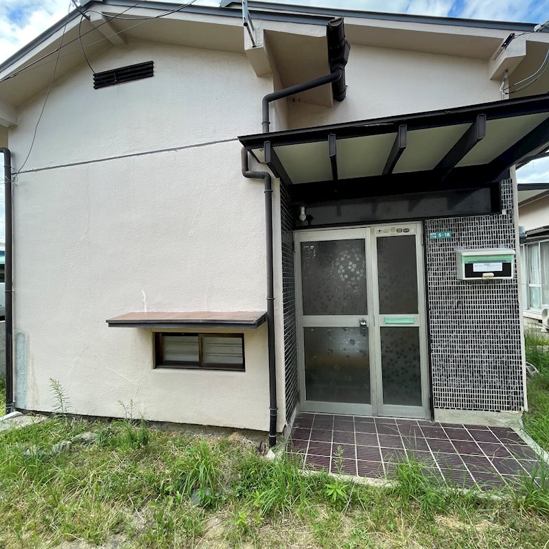余戸中平屋 外観