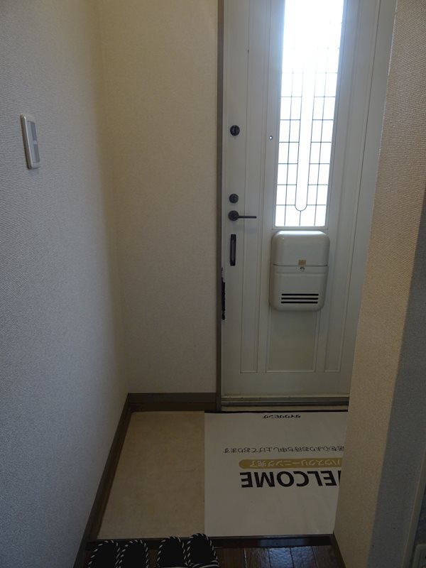 アベニューハタダⅢ 玄関